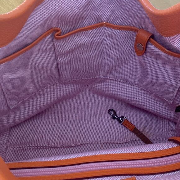 Dooney and Bourke “Florentine” Logo Lock bag - Picture 11 of 12